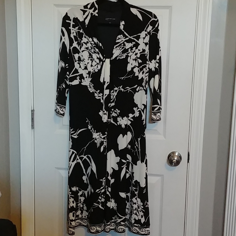 NWOT Jones New York dress